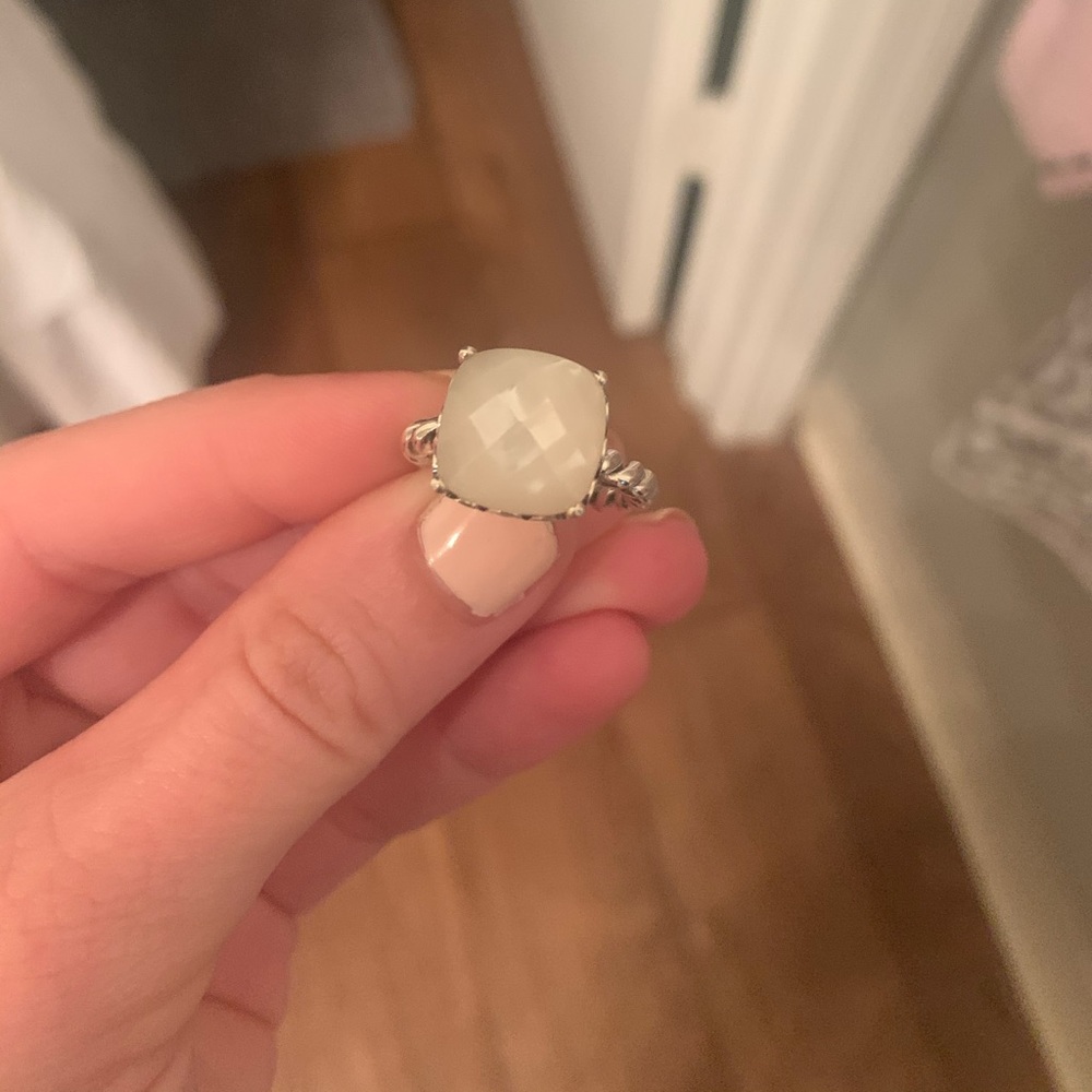 Size 7 Mother of Pearl Ring